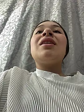 DULCE MARIA EF online show from February 5, 2026, 12:32 pm