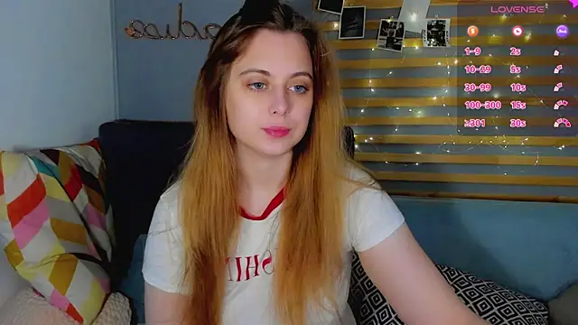 Snapshot of Alice_Wanderr chatting on February 28, 2026, 2:23 am Alice Wanderr online show from February 28, 2026, 2:23 am