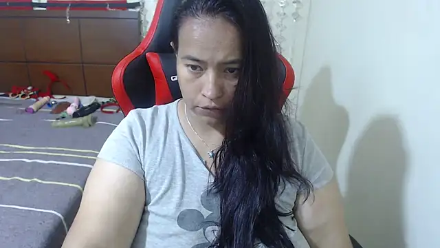 Snapshot of BustySexy_Nataly chatting on May 23, 2026, 2:32 pm BustySexy Nataly online show from May 23, 2026, 2:32 pm