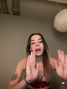 JulietSugar online show from April 2, 2026, 8:06 pm