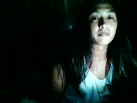 SweetKirsten69 online show from February 16, 2026, 1:29 pm