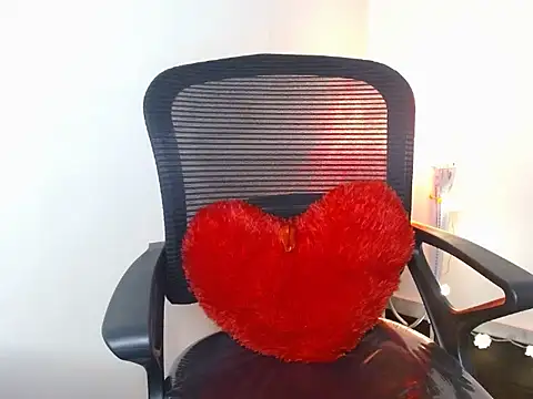 ELIZA 01 online show from February 6, 2026, 5:56 am