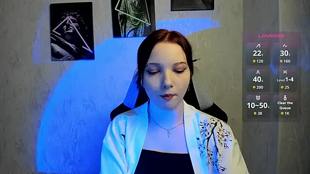 AuroraKane online show from February 13, 2026, 12:34 pm