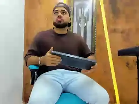 Snapshot of Chris_Evans22 chatting on February 8, 2026, 4:21 pm Chris Evans22 online show from February 8, 2026, 4:21 pm