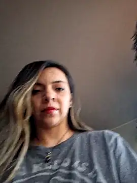 Snapshot of Ana-Spencer chatting on May 30, 2026, 6:38 pm Ana-Spencer online show from May 30, 2026, 6:38 pm