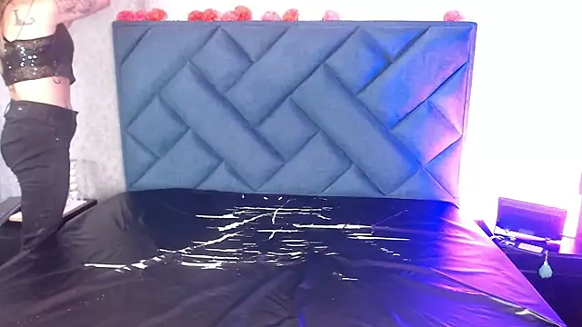 Snapshot of Lia_tomson chatting on February 21, 2026, 7:04 pm Lia tomson online show from February 21, 2026, 7:04 pm