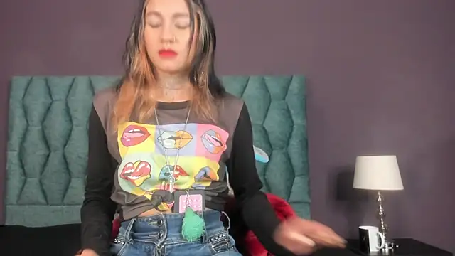 Snapshot of Lia_tomson chatting on February 23, 2026, 7:00 pm Lia tomson online show from February 23, 2026, 7:00 pm