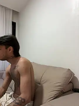 ruffvip online show from April 3, 2026, 11:58 pm