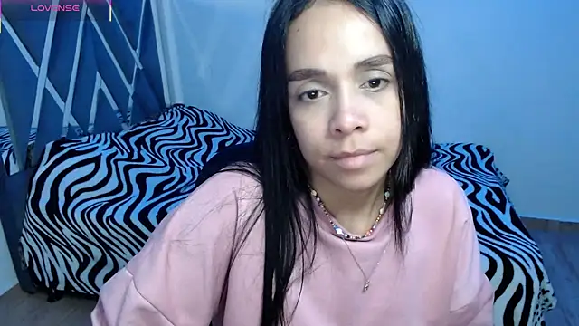 Snapshot of paula_lopez__ chatting on March 23, 2026, 11:53 pm paula lopez online show from March 23, 2026, 11:53 pm