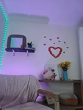 LilaRvsh online show from February 16, 2026, 5:20 pm