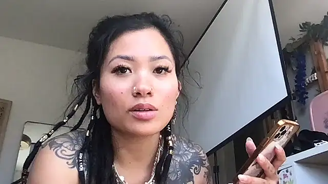 Snapshot of 222goddess444you chatting on April 5, 2026, 10:07 pm 222goddess444you online show from April 5, 2026, 10:07 pm