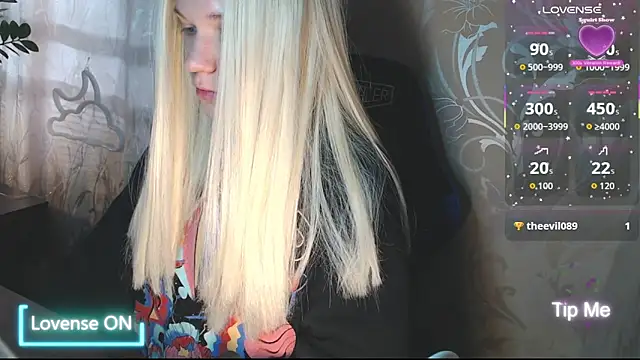 Shiny Victoria online show from April 3, 2026, 8:45 am