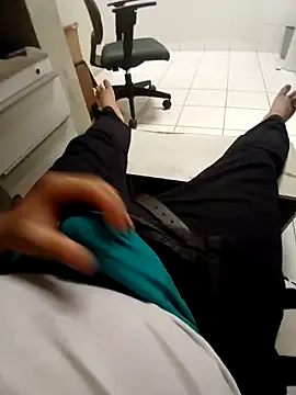 Snapshot of Taboada20 chatting on February 26, 2026, 8:41 pm Taboada20 online show from February 26, 2026, 8:41 pm