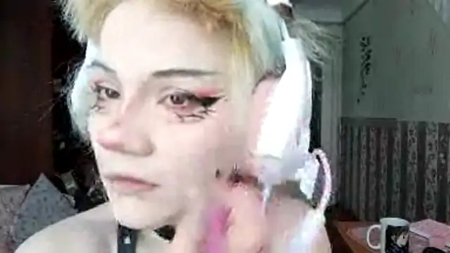 Snapshot of KathernSaulters chatting on March 4, 2026, 7:25 am KathernSaulters online show from March 4, 2026, 7:25 am