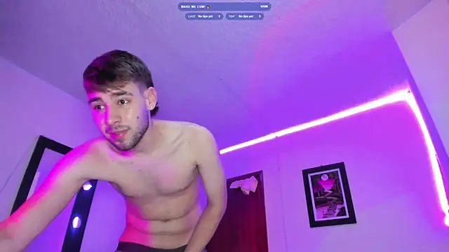 PapiNoha69 online show from April 13, 2026, 3:23 am