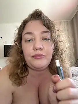 BBBWOOW online show from March 15, 2026, 6:08 am