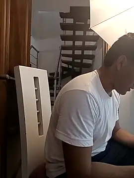 Andres28-2000 online show from February 7, 2026, 6:22 pm