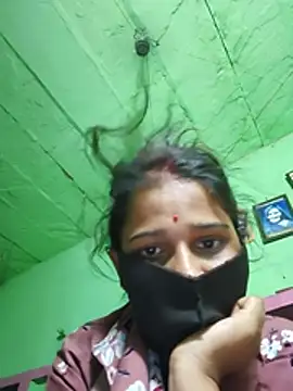Snapshot of Vinita_cuty chatting on July 14, 2026, 3:18 pm Vinita cuty online show from July 14, 2026, 3:18 pm