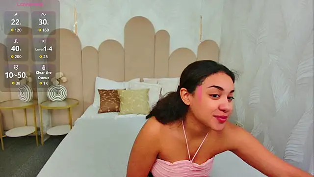 Luna Cortier online show from April 25, 2026, 5:10 am