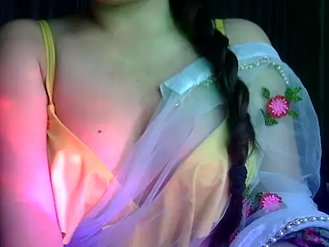 anvika 1709 online show from April 11, 2026, 5:50 pm