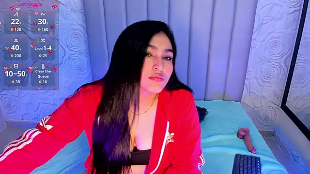 Lya dubois  online show from April 17, 2026, 8:34 pm