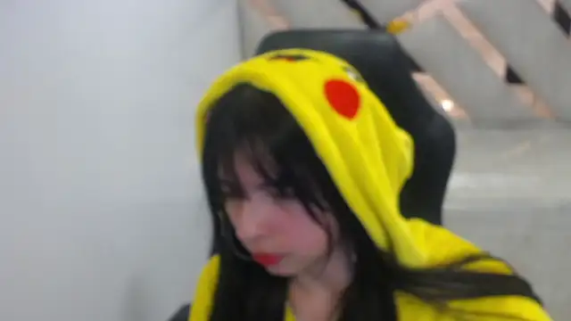 Snapshot of elizabeth_t_ chatting on February 21, 2026, 3:07 am elizabeth t online show from February 21, 2026, 3:07 am