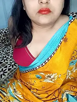 Miss-Prity online show from April 17, 2026, 5:16 pm