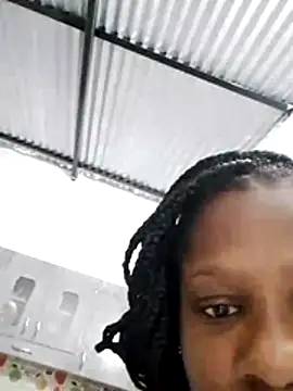 Snapshot of bonny1634 chatting on February 22, 2026, 2:26 pm bonny1634 online show from February 22, 2026, 2:26 pm