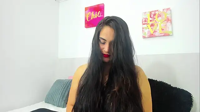 Gaby Taylor online show from April 12, 2026, 10:15 pm