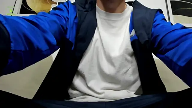 Snapshot of Deymond_Russo chatting on February 24, 2026, 6:22 am Deymond Russo online show from February 24, 2026, 6:22 am