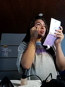 MeelFox online show from February 6, 2026, 12:19 pm