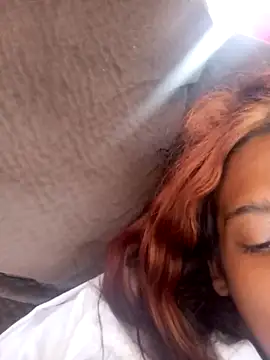 loveofpetitegirls34 online show from March 26, 2026, 9:26 am