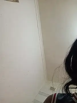 loveofpetitegirls34 online show from April 25, 2026, 8:28 am