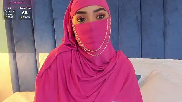 Snapshot of fatimarab__ chatting on February 11, 2026, 3:44 am fatimarab online show from February 11, 2026, 3:44 am