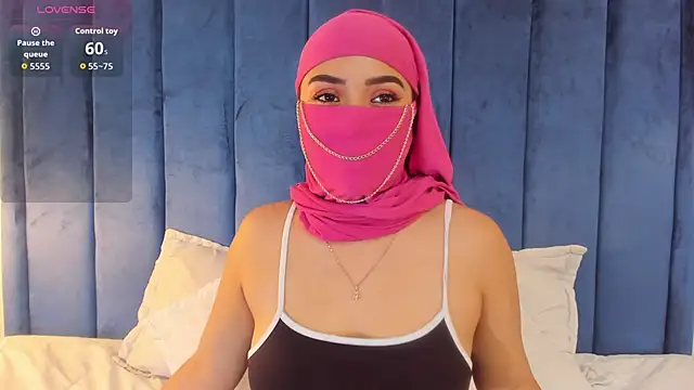 Snapshot of fatimarab__ chatting on February 12, 2026, 3:45 am fatimarab online show from February 12, 2026, 3:45 am