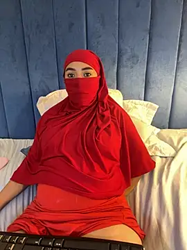 Snapshot of fatimarab__ chatting on February 15, 2026, 7:51 am fatimarab online show from February 15, 2026, 7:51 am