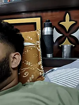 MrCurioX online show from April 18, 2026, 2:43 pm