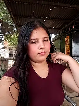 Snapshot of Salome_Vivas chatting on April 25, 2026, 4:48 pm Salome Vivas online show from April 25, 2026, 4:48 pm