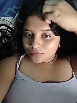 Snapshot of Salome_Vivas chatting on May 20, 2026, 1:28 pm Salome Vivas online show from May 20, 2026, 1:28 pm