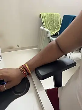 Snapshot of Rah0091 chatting on February 6, 2026, 3:15 pm Rah0091 online show from February 6, 2026, 3:15 pm