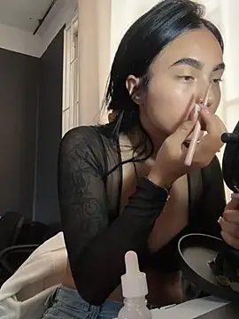 Snapshot of Sara_Fernandez_ chatting on February 3, 2026, 1:49 pm Sara Fernandez online show from February 3, 2026, 1:49 pm