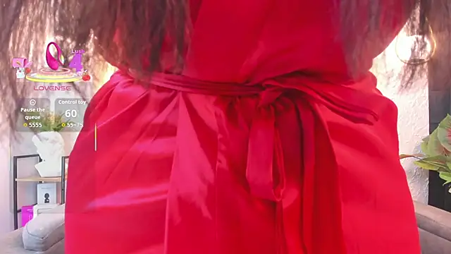 Snapshot of violet_scott_ chatting on February 14, 2026, 10:34 am violet scott online show from February 14, 2026, 10:34 am