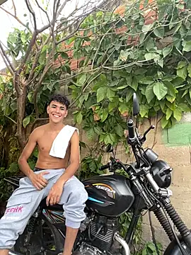 JHON BIGCOCK23 online show from February 13, 2026, 8:16 pm