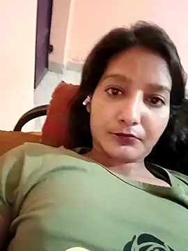 Snapshot of Ayesharani1 chatting on May 6, 2026, 12:41 am Ayesharani1 online show from May 6, 2026, 12:41 am