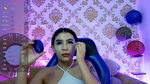 Snapshot of Abby_Rouse_m chatting on May 1, 2026, 1:43 am Abby Rouse m online show from May 1, 2026, 1:43 am
