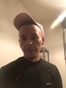 creativeX online show from February 3, 2026, 4:43 am