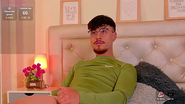 Aiden Gray online show from March 4, 2026, 6:14 pm