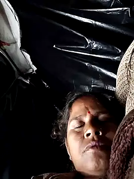 Snapshot of Hot_kiran4 chatting on February 17, 2026, 9:32 pm Hot kiran4 online show from February 17, 2026, 9:32 pm