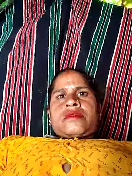 Hot kiran4 online show from April 12, 2026, 10:09 am