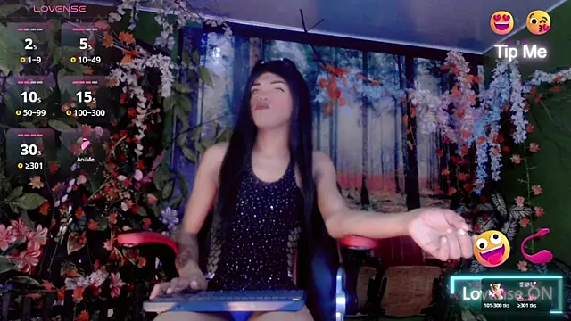 Snapshot of Andrea_Pop_ chatting on February 5, 2026, 7:18 pm Andrea Pop online show from February 5, 2026, 7:18 pm